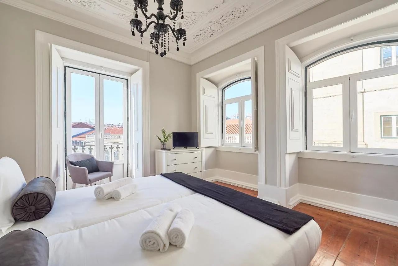 Апартаменты Casa Portuguesa Combro Лиссабон 0*,  Португалия